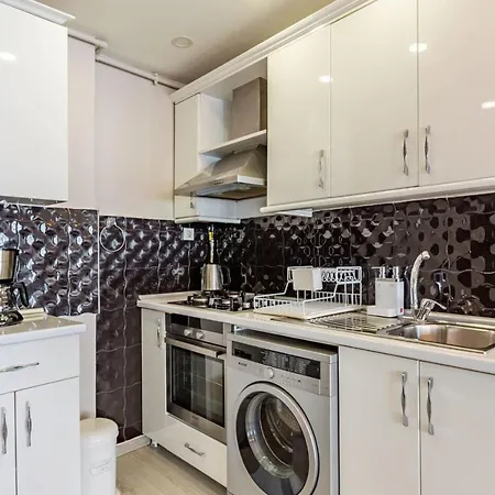 1 Min City's Mall - Nisantasi - French Balcony Apartment