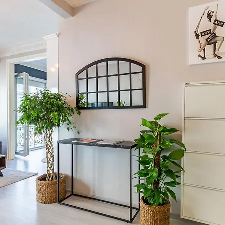1 Min City's Mall - Nisantasi - French Balcony * اسطنبول